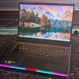 MSI Raider 16 Max HX B2WI-003US GAMING Core™ Ultra 9 290HX 1TB SSD 32GB 16 (3840x2400) OLED RTX 5080 16GB WIN11 BLACK Backlit Keyboard
