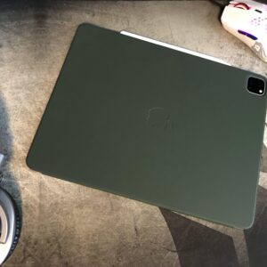 Apple Smart Folio for iPad Pro 11  - Cyprus Green