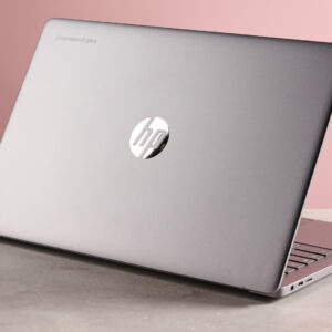 HP Chromebook 15A-NB0003 Core™ i3-N305 128GB UFS 8GB (1920x1080) ChromeOS MINERAL SILVER Backlit Keyboard ENGLISH FRENCH CA