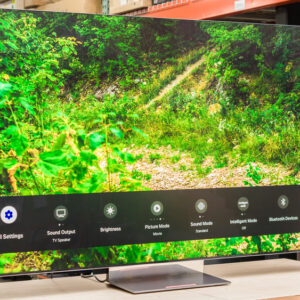 Samsung 75 Class Samsung Neo QLED 8K QN900D